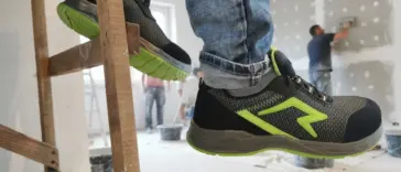 lightweight work shoes